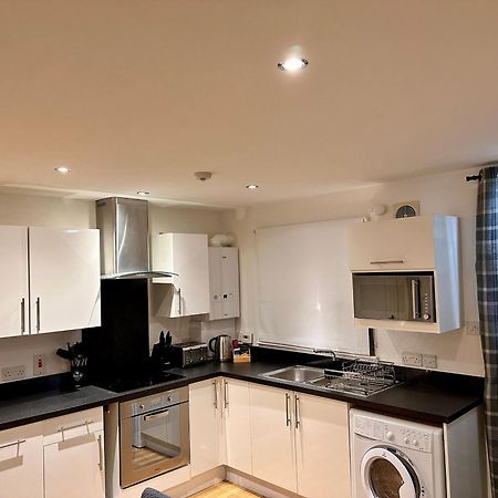 Apartment In Queens Court, Banchory Inchmarlo Eksteriør billede